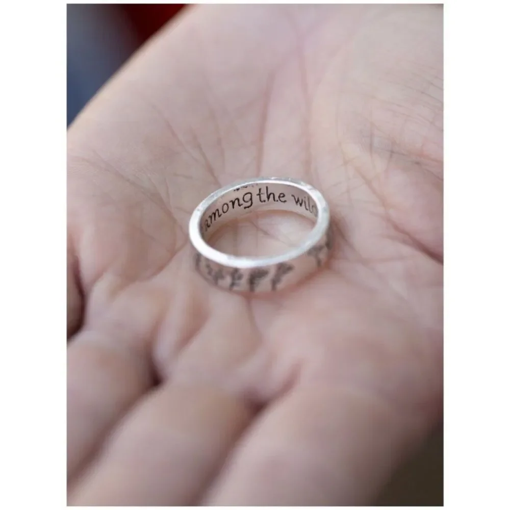 NWT Boho Wildflower Engraved Band Ring Dandelion Floral Flower Inscribed